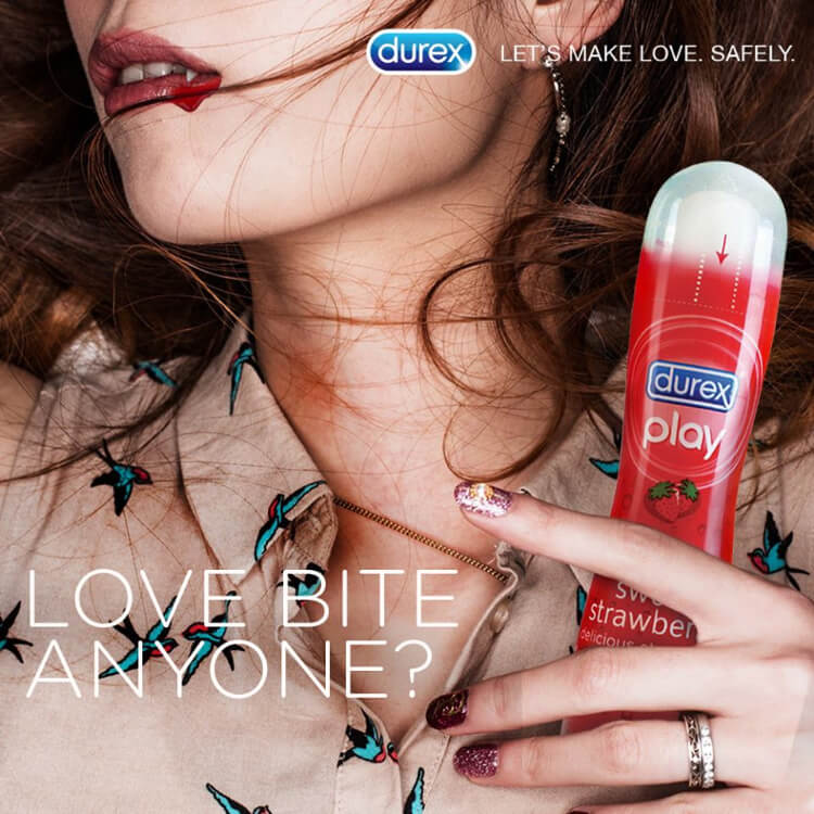 durex play strawberry
